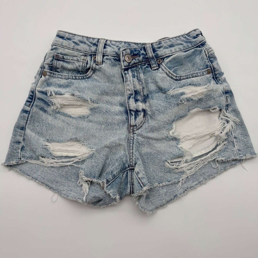 American Eagle Mom Shorts Light Wash Distressed Denim Women Size 0 High Rise